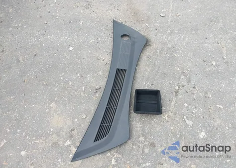 2020 Tesla Model 3 Performance Dual Motor All-Wheel Drive z USA, uszkodzony, nr VIN 5YJ3E1EC9LF641371